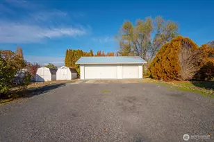 726 E Main Ave, Soap Lake, WA 98851 - Photo 36