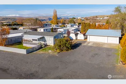 726 E Main Ave #24/25, Soap Lake, WA 98851 - Photo 1