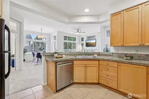 4322 NE 5th Ct, Renton, WA 98059 - Photo 14
