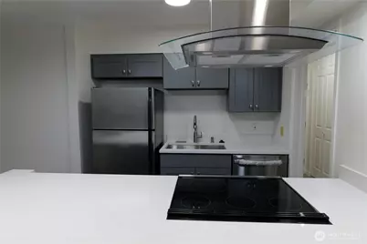 2100 3rd Avenue #1804, Seattle, WA 98121 - Photo 6