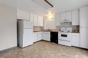 8014 S Sheridan Ave, Tacoma, WA 98408 - Photo 10