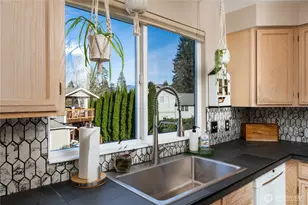 20795 Carol Ann Pl, Burlington, WA 98223 - Photo 10