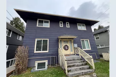 5026 20th Avenue NE, Seattle, WA 98105 - Photo 2