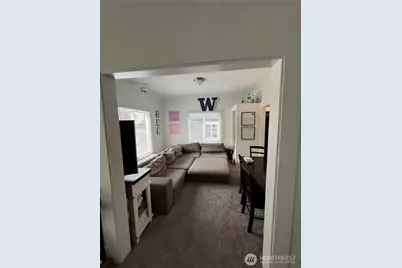 5026 20th Avenue NE, Seattle, WA 98105 - Photo 8