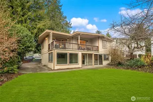 12057 NE 97th St, Kirkland, WA 98033 - Photo 38