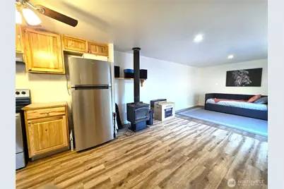 8397 Golden Valley Blvd, Maple Falls, WA 98266 - Photo 4