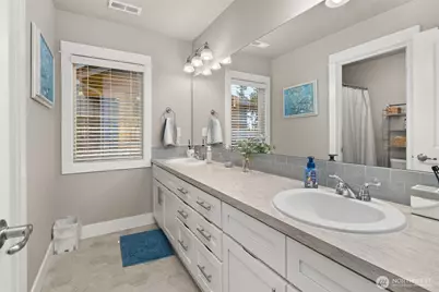 18718 135th Street E, Bonney Lake, WA 98391 - Photo 22