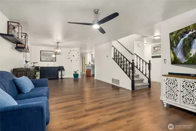 7310 Grove Street, Marysville, WA 98270 - Photo 12