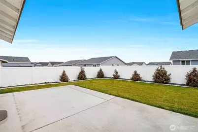 1313 W Polo Ridge Drive, Moses Lake, WA 98837 - Photo 30