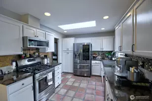 11110 218th Ave Ct E, Buckley, WA 98321 - Photo 8