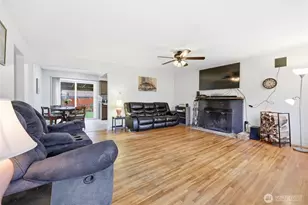 2104 Z St, Vancouver, WA 98661 - Photo 2