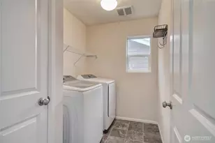 1746 180th Ct E, Spanaway, WA 98387 - Photo 18