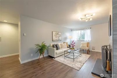 4404 Terrace Drive #10, Everett, WA 98203 - Photo 2