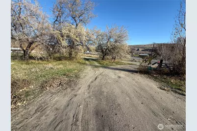 23227 Highway 20, Okanogan, WA 98840 - Photo 8