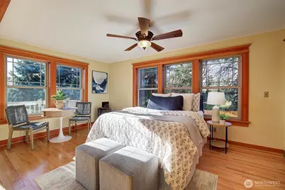 311 NE 117th Street, Seattle, WA 98125 - Photo 20