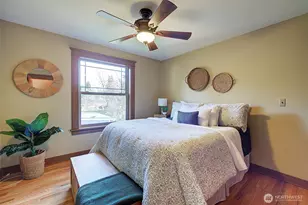 311 NE 117th St, Seattle, WA 98125 - Photo 30