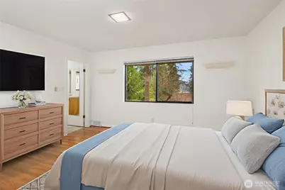 10000 48th Avenue NE, Seattle, WA 98125 - Photo 14