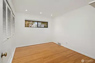 10000 48th Ave NE, Seattle, WA 98125 - Photo 18