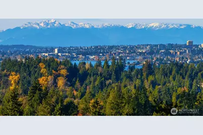 2627 96th Avenue NE, Clyde Hill, WA 98004 - Photo 1