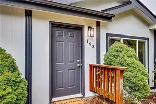 190 E Barnsby Pl, Shelton, WA 98584 - Photo 2