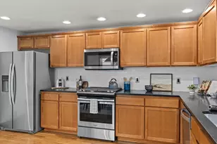 3018 SW Hinds St, Seattle, WA 98126 - Photo 12