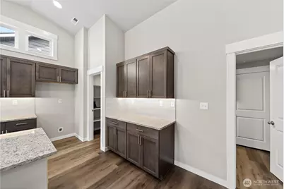 4337 W Sand Hill St, Moses Lake, WA 98837 - Photo 4