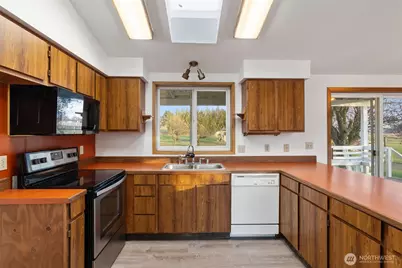 568 A Cemetery Road, Winlock, WA 98596 - Photo 14