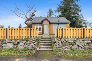 10101 Ainsworth Ave S, Tacoma, WA 98444 - Photo 2