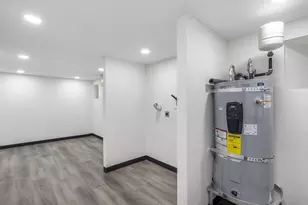 10101 Ainsworth Ave S, Tacoma, WA 98444 - Photo 32