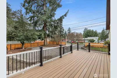 10101 Ainsworth Ave S, Tacoma, WA 98444 - Photo 36