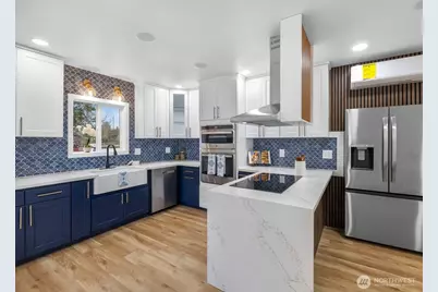 10101 Ainsworth Ave S, Tacoma, WA 98444 - Photo 4