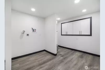 10101 Ainsworth Ave S, Tacoma, WA 98444 - Photo 32