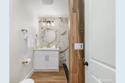 10101 Ainsworth Ave S, Tacoma, WA 98444 - Photo 18