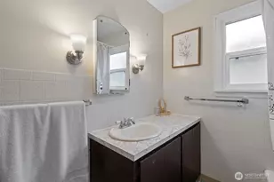 217 E Gilman Ave, Arlington, WA 98223 - Photo 22