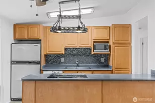 10745 126th Ave NE, Kirkland, WA 98033 - Photo 12