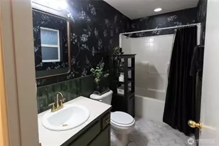 1524 E 200th Street Ct, Spanaway, WA 98387 - Photo 10