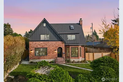 12216 Palatine Avenue N, Seattle, WA 98133 - Photo 1