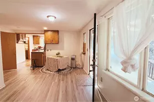 7525 N Center Ct, Concrete, WA 98237 - Photo 10