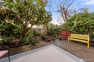 912 3rd Ave W, Seattle, WA 98119 - Photo 22