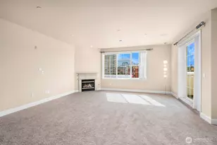 11004 NE 11th St, Bellevue, WA 98004 - Photo 8