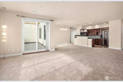 11004 NE 11th Street #606, Bellevue, WA 98004 - Photo 6