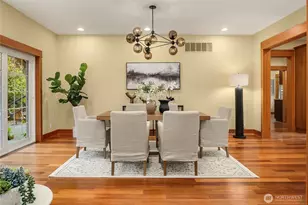 9705 NE Beach Crest Dr, Bainbridge Island, WA 98110 - Photo 12