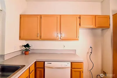 6317 Barstow Lane SE #8, Lacey, WA 98513 - Photo 10