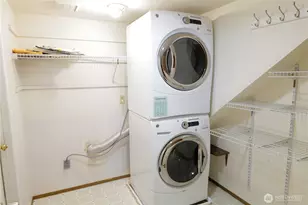 4918 159th Pl SE, Bellevue, WA 98006 - Photo 12