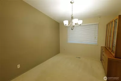 4918 159th Place SE, Bellevue, WA 98006 - Photo 10