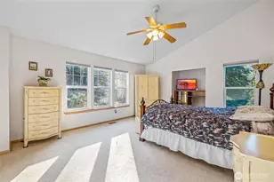 22068 McMurray Shore Dr, Mount Vernon, WA 98274 - Photo 12