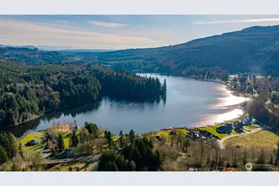 22068 McMurray Shore Drive, Mount Vernon, WA 98274 - Photo 30