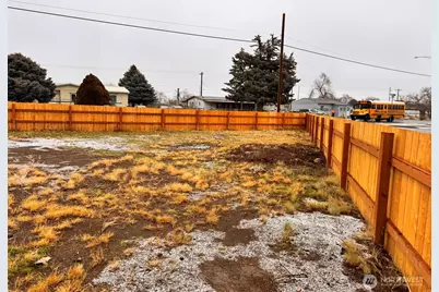 9840 Olympic Drive NE, Moses Lake, WA 98837 - Photo 30