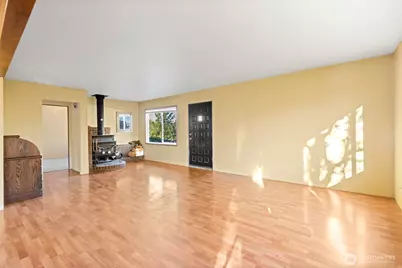 206 E Vashon Avenue, Port Angeles, WA 98362 - Photo 8