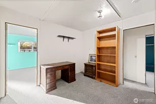 206 E Vashon Ave, Port Angeles, WA 98362 - Photo 16